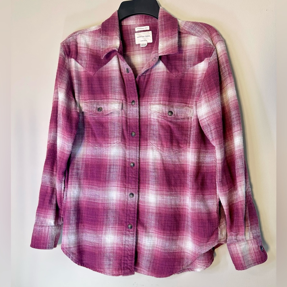 American Eagle XS Ahh-Mazingly Soft Pink Plaid Flannel Shirt Oversized